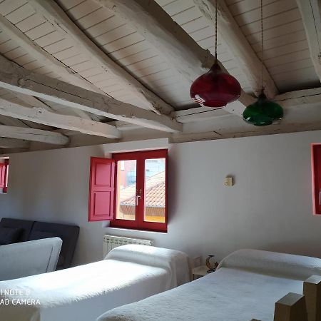 La Casita de León Leão Exterior foto