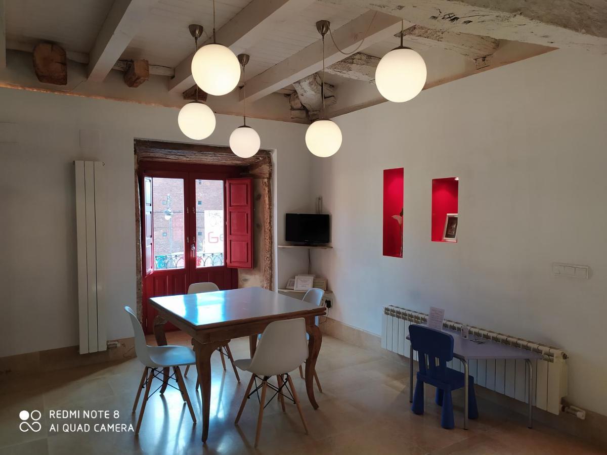 La Casita de León Leão Exterior foto
