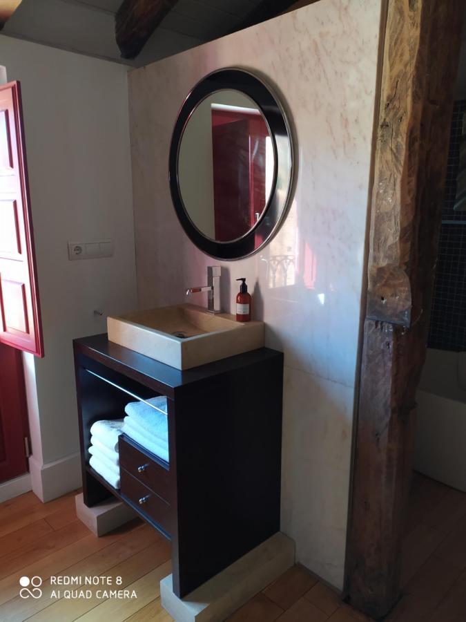 La Casita de León Leão Exterior foto