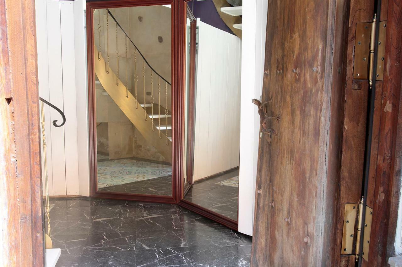 La Casita de León Leão Exterior foto